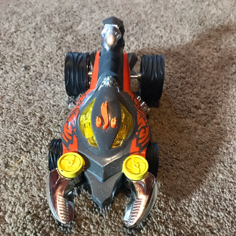 Hot Wheels Extreme Action Scorped